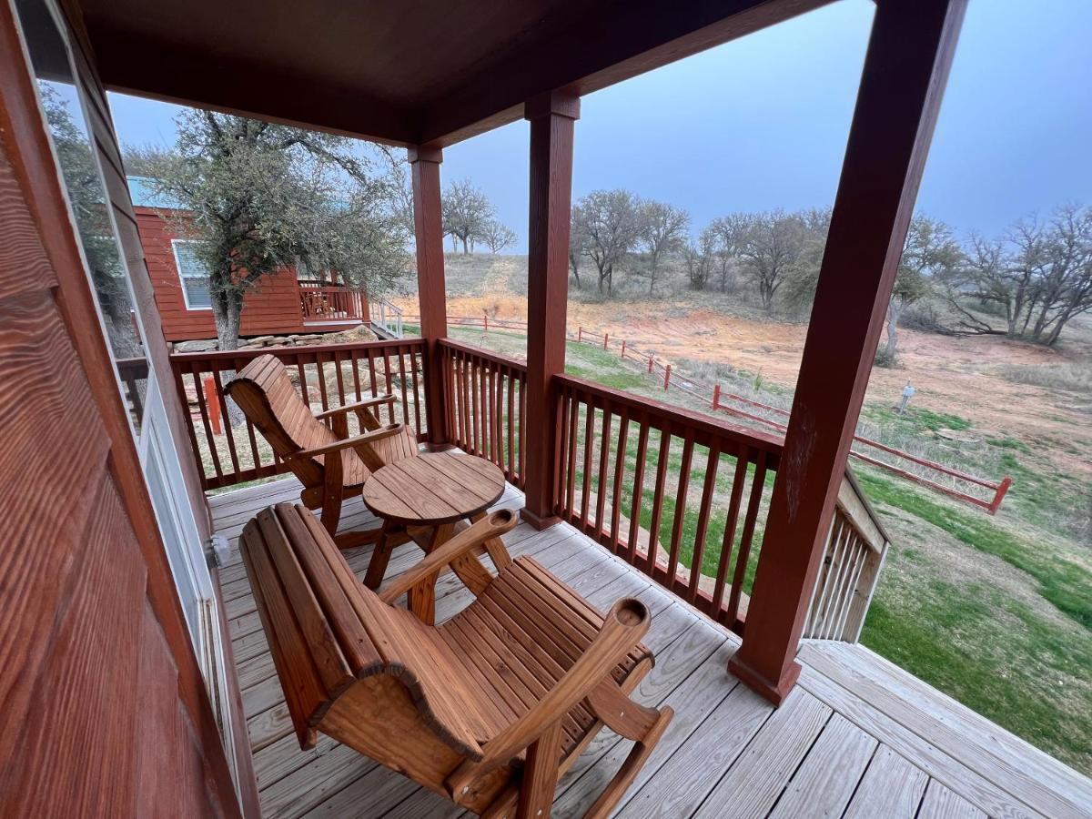 The Hideout Golf Club & Resort Lake Brownwood Exterior photo